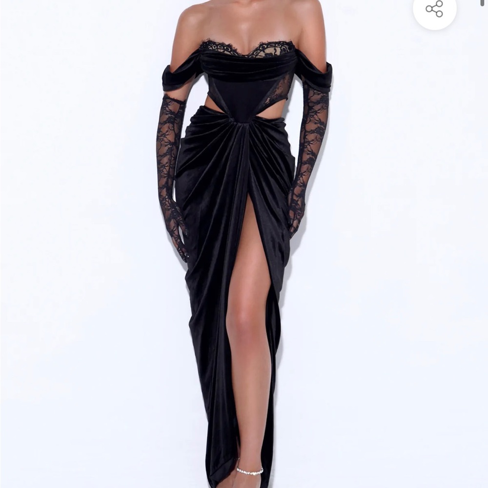 Miss Circle Dress & Gloves Velvet Black Split